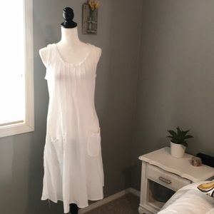 Valentine White linen sleeveless dress, size Small